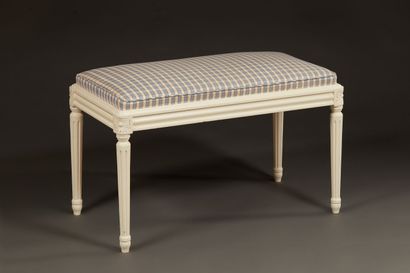 Banquette de style Louis XVI en bois laqué...