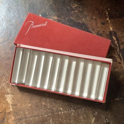 BACCARAT, 12 porte-couteaux rectangulaires...