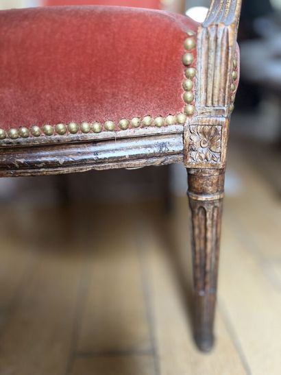 Paire de fauteuils cabriolet d'époque Louis...