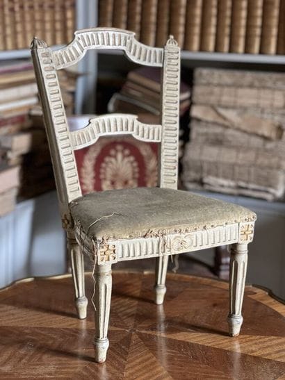 Small child's chair in grey lacquered wood...