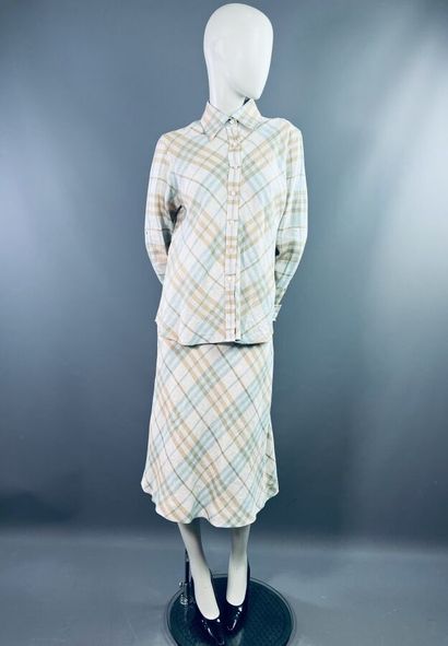 BURBERRY Ensemble d'été en lin tartan chemise...
