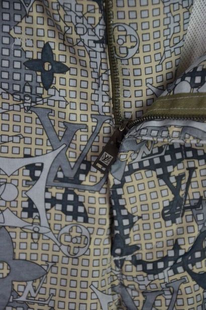LOUIS VUITTON homme Short de bain en toile...