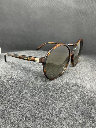 LONGCHAMP Lunettes de soleil femme écaille...