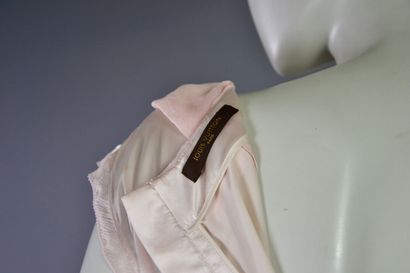 LOUIS VUITTON Robe en tweed et satin de soie...