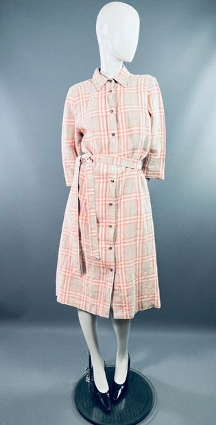BURBERRY Lot de 2 robes chemises en coton...
