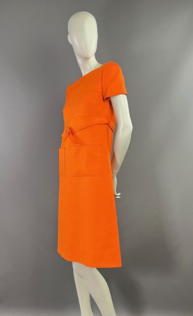 COURRÈGES PARIS - Robe orange en sergé de...
