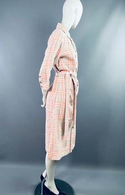 BURBERRY Lot de 2 robes chemises en coton...