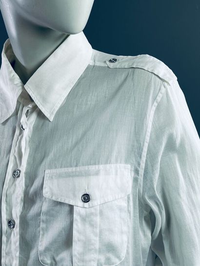 BURBERRY Lot de 2 chemisiers voile de coton...