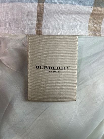 BURBERRY Ensemble d'été en lin tartan chemise...