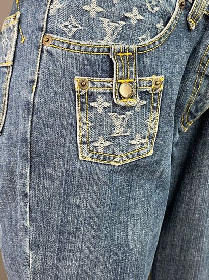 LOUIS VUITTON Paris pantalon denim monogram...