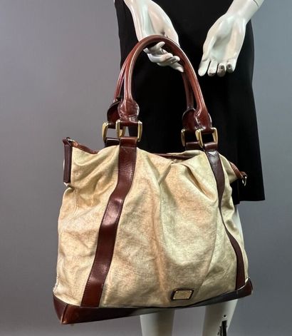 BURBERRY Grand sac cabas bandoulière en toile...