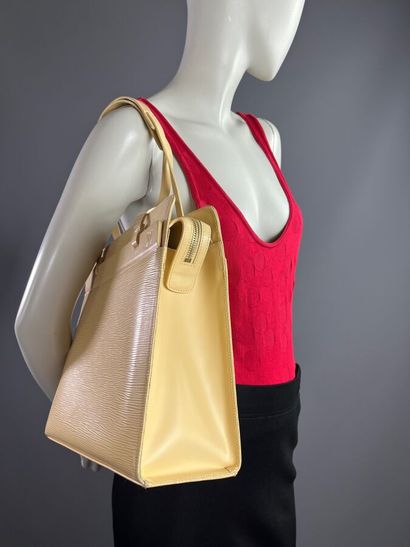 LOUIS VUITTON Sac modèle CROISETTE épi vanille...