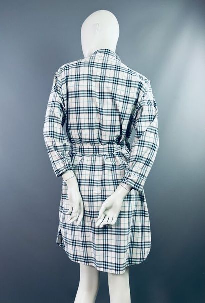 BURBERRY Lot de 2 robes chemises en coton...