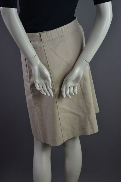 LOUIS VUITTON 2 jupes en coton ton beige...