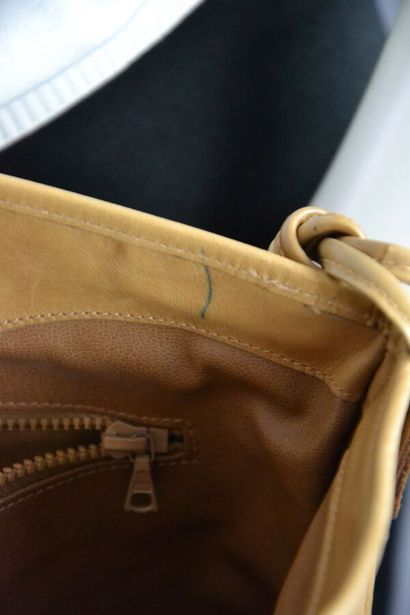 CÉLINE PARIS sac besace bandoulière en cuir...