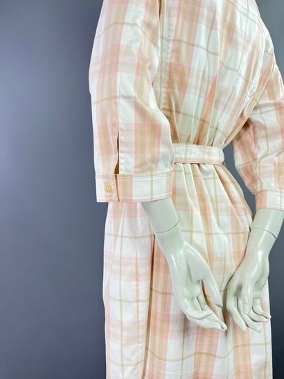 BURBERRY Lot de 2 robes d'été saharienne...
