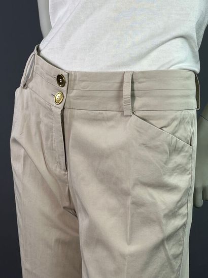 BURBERRY Lot de 2 pantalons denim bleu et...