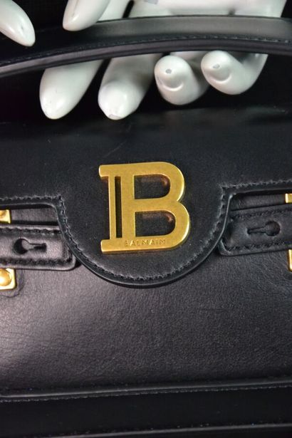BALMAIN PARIS 2023 - COLLECTION ACTUELLE...