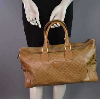 CELINE PARIS Sac Boston en toile monogram...