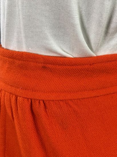 COURRÈGES Hyperbole Pantalon en laine orange...