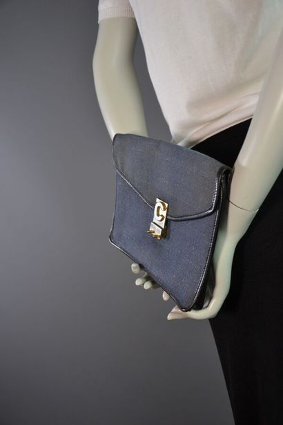 CELINE PARIS Pochette en toile denim brut...