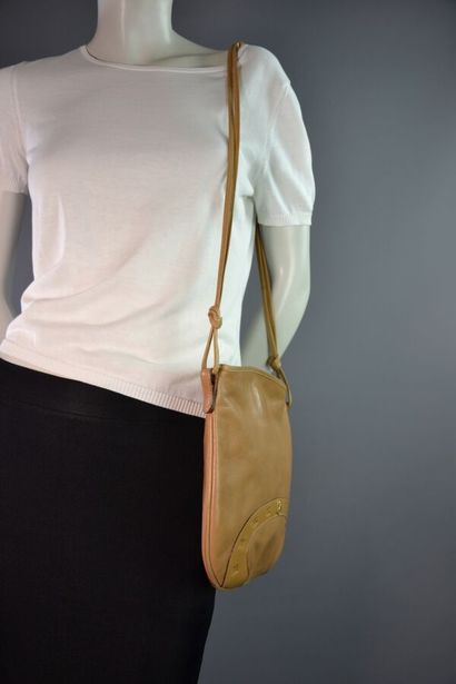 CÉLINE PARIS sac besace bandoulière en cuir...