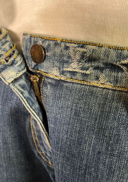 LOUIS VUITTON Paris pantalon denim monogram...