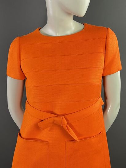 COURRÈGES PARIS - Robe orange en sergé de...