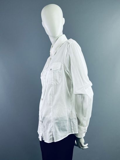BURBERRY Lot de 2 chemisiers voile de coton...