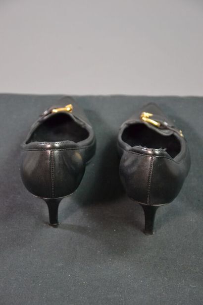 CELINE PARIS Escarpins noirs à boucle - T...