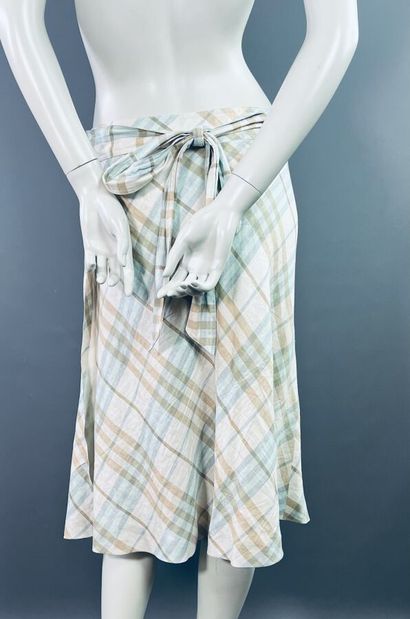 BURBERRY Ensemble d'été en lin tartan chemise...