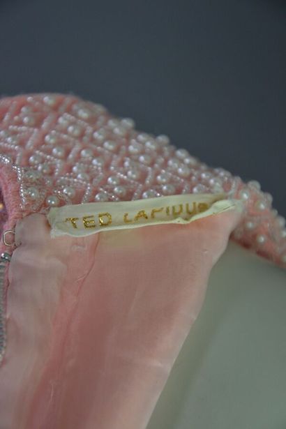 TED LAPIDUS Top sans manches en laine rose...