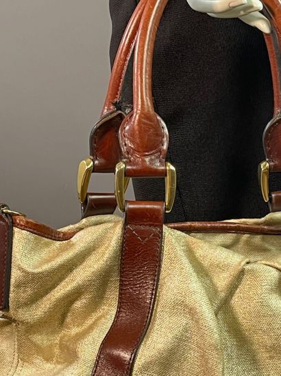 BURBERRY Grand sac cabas bandoulière en toile...