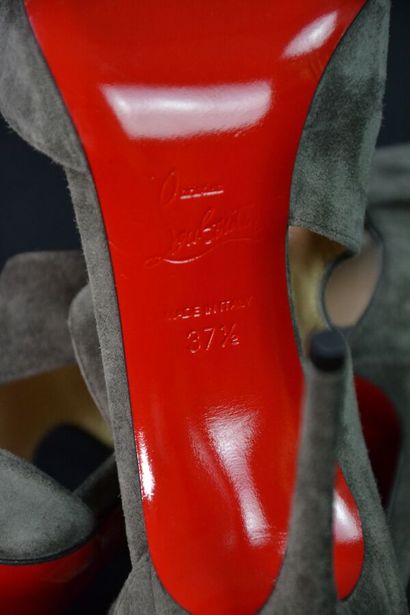 CHRISTIAN LOUBOUTIN Escarpins ouverts en...