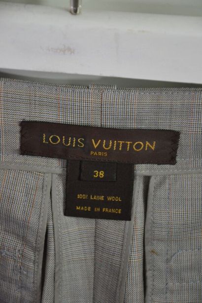 LOUIS VUITTON 2 jupes en coton ton beige...