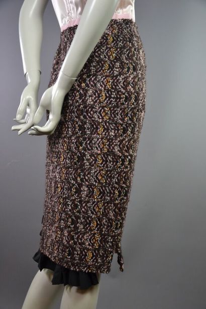 LOUIS VUITTON Robe en tweed et satin de soie...