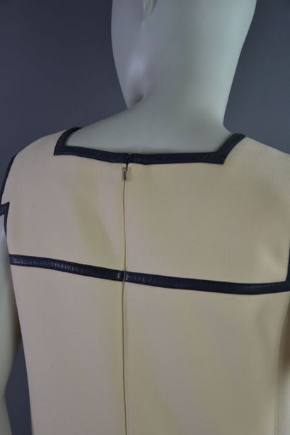 COURRÈGES Paris Prototype - Robe trapèze...