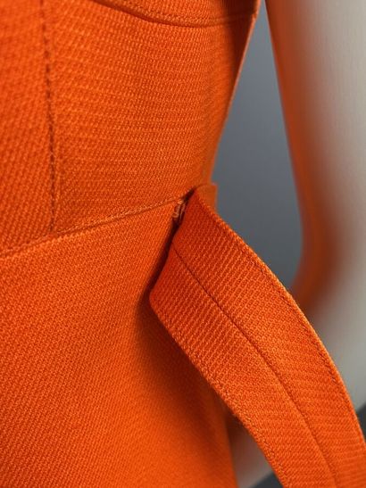 COURRÈGES PARIS - Robe orange en sergé de...