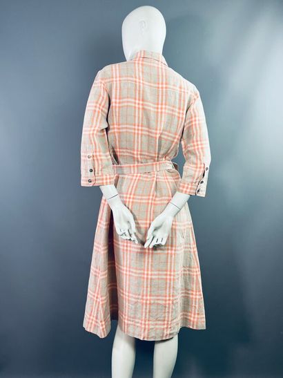 BURBERRY Lot de 2 robes chemises en coton...