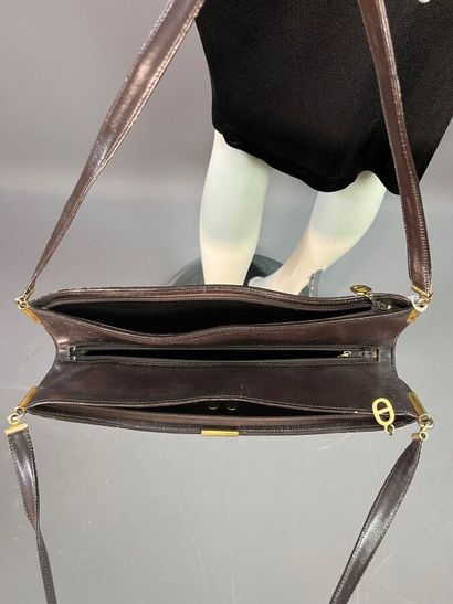 CHRISTIAN DIOR Sac baguette en toile monogram...