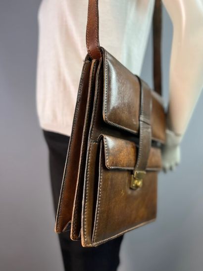 CELINE PARIS homme Cartable baise-en-ville...