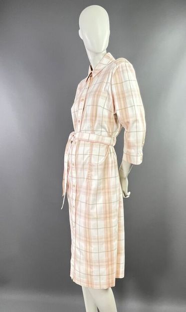 BURBERRY Lot de 2 robes d'été saharienne...