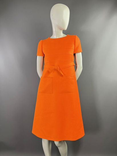 COURRÈGES PARIS - Robe orange en sergé de...