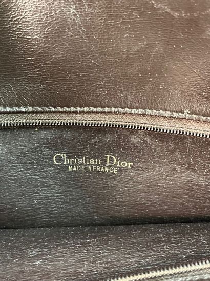CHRISTIAN DIOR Sac baguette en toile monogram...