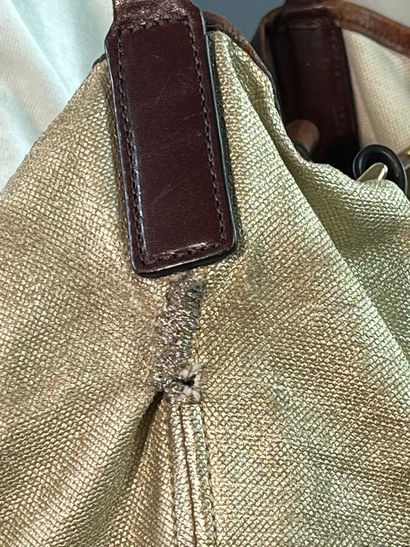 BURBERRY Grand sac cabas bandoulière en toile...