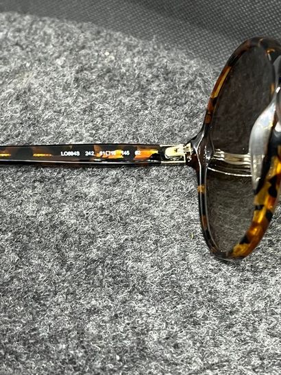LONGCHAMP Lunettes de soleil femme écaille...