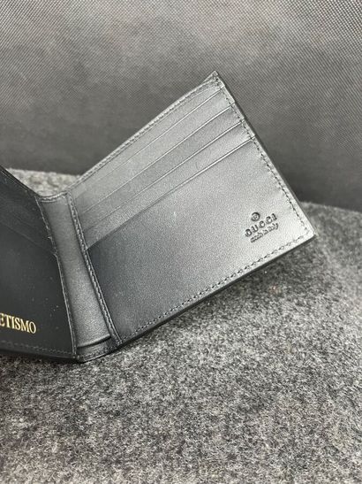 GUCCI Portefeuille MOON & STARS Magnetismo...