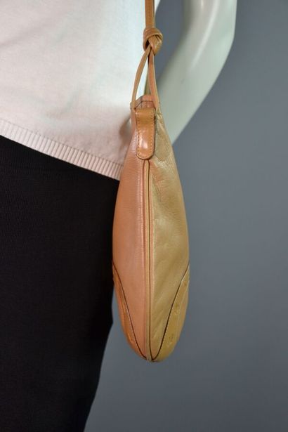 CÉLINE PARIS sac besace bandoulière en cuir...