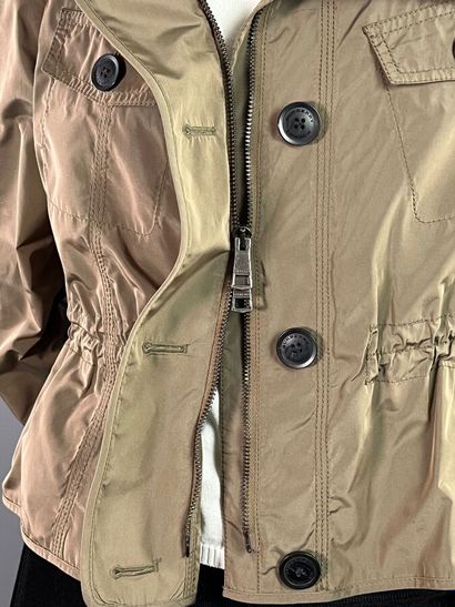 BURBERRY Manteau en toile imperméable marron...