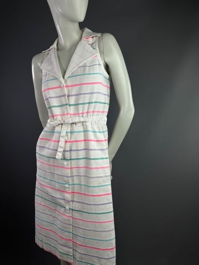COURREGES Paris - Robe sans manches à rayures...